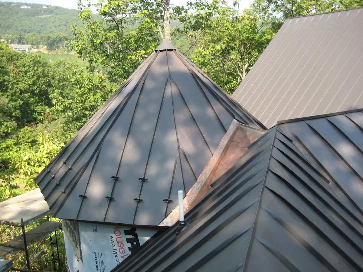 Professional Roof Tarp Installation by Craftsman Roofing in Buena Vista